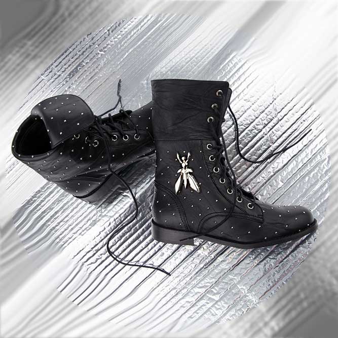 black_boots